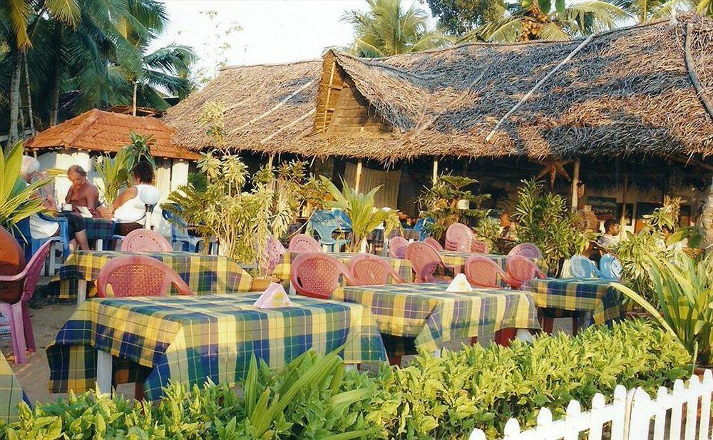 Pappukutty Beach Resort 코발람비치 외부 사진